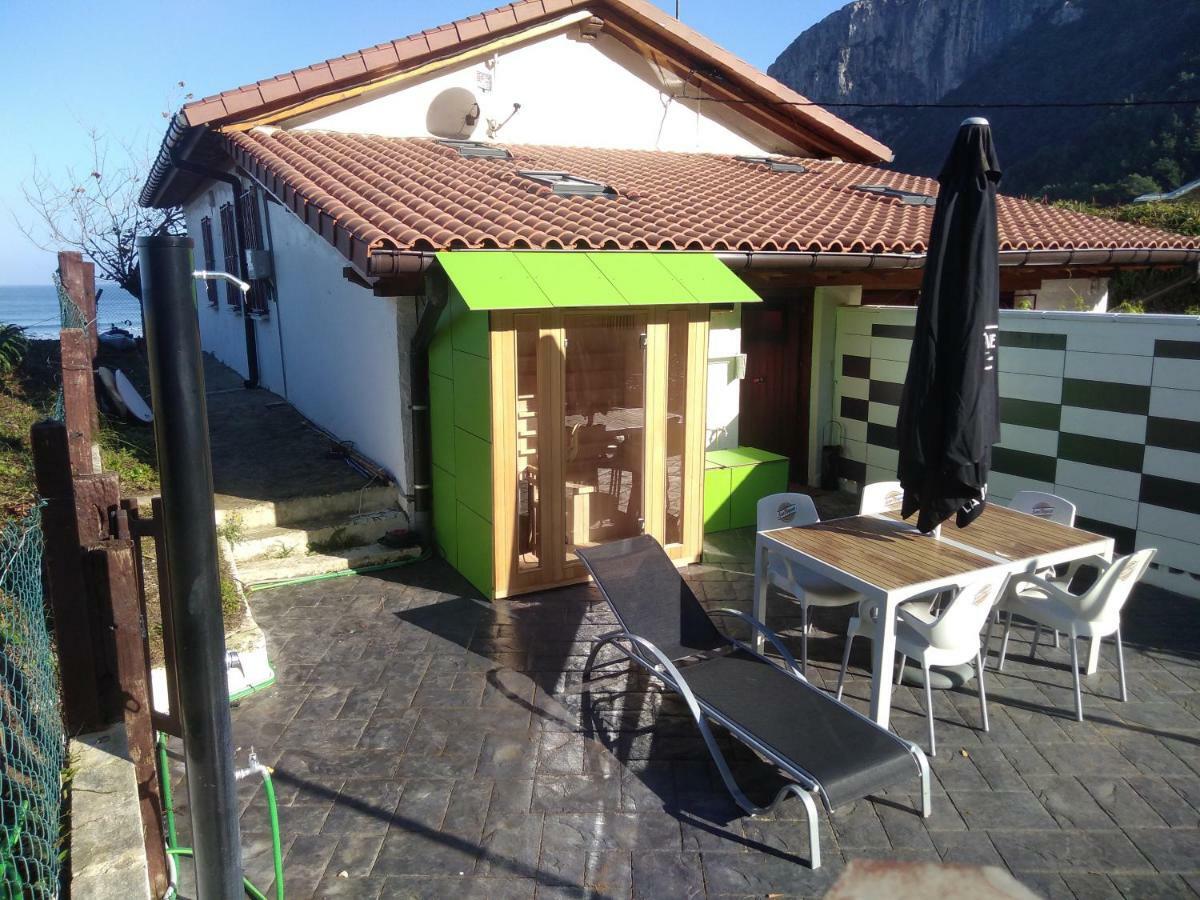 Playa Laga Villa Ibarrangelu Buitenkant foto